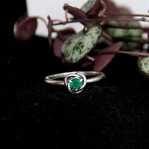 Pandora Sterling Silver Green Synthetic Emerald Love Knot Ring Size 8.5 58 S925